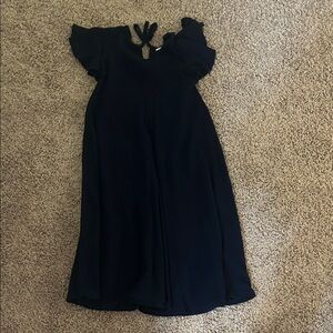 Elegant Black Dress with Ruffle Sleeves